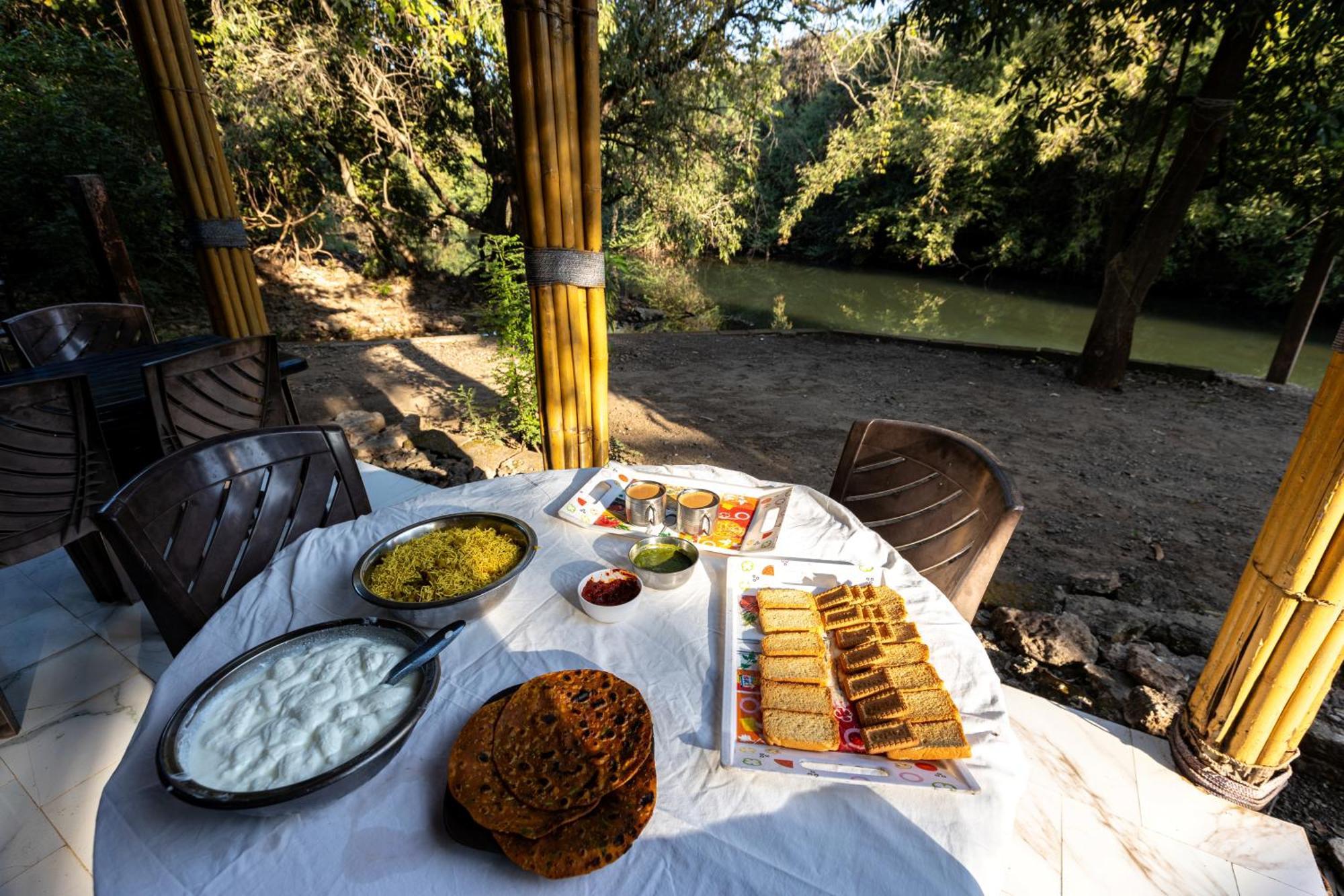 Brook Ville Sasan Gir Εξωτερικό φωτογραφία